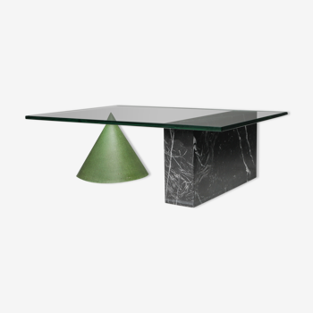 Table basse "Kono" en marbre et cuivre de Vignelli - 1985