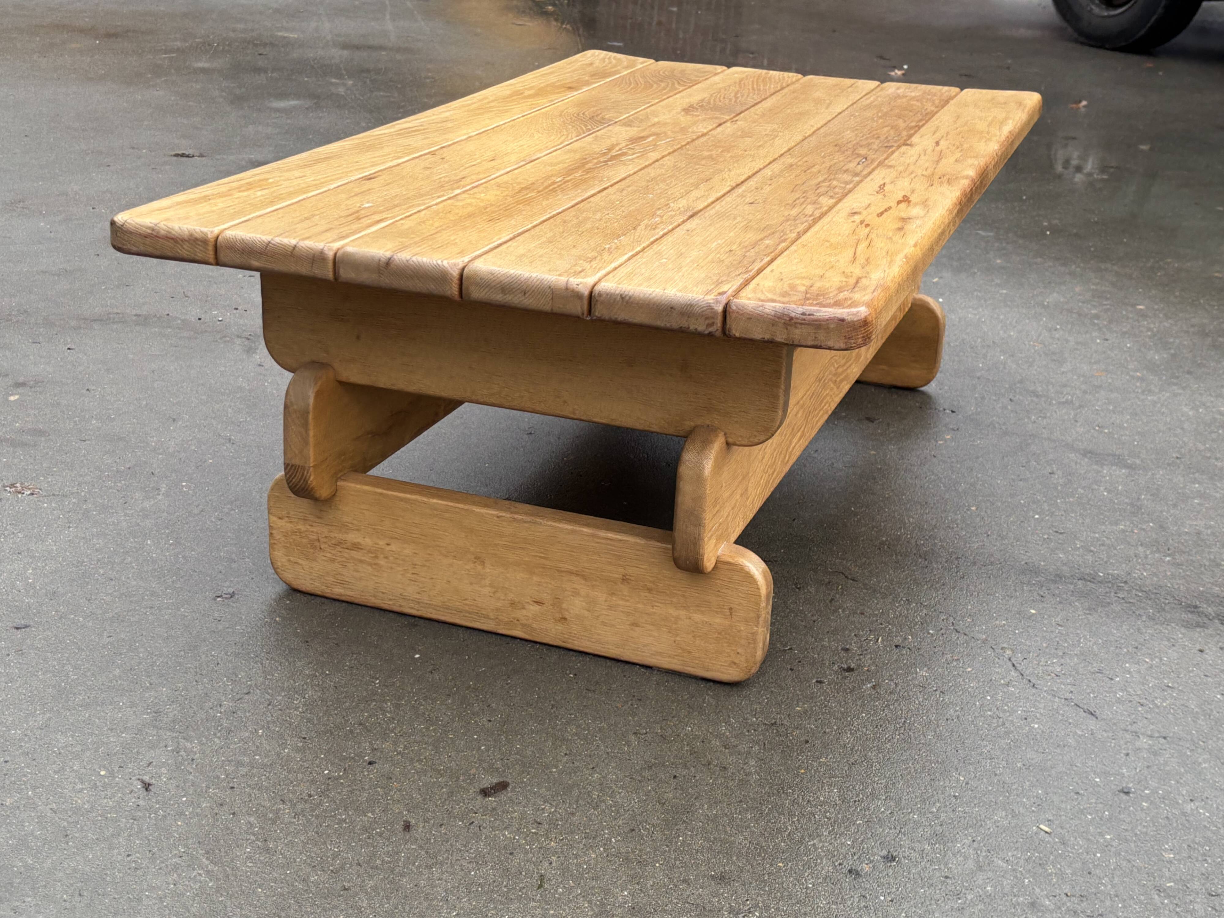 Table basse brutaliste, années 70