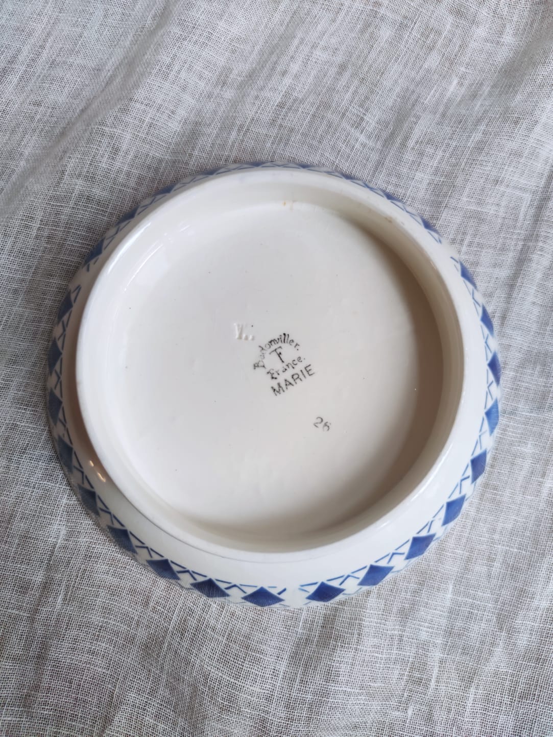 Badonviller Round Foot Dishes Blue Harlequin Patterns "Marie"