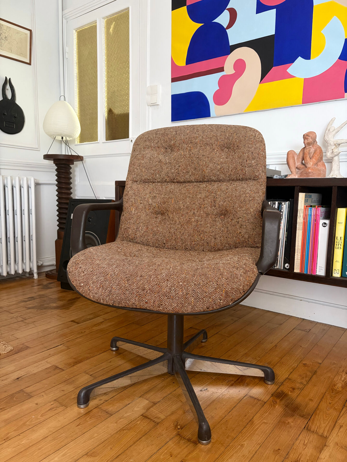 Fauteuil édition Comforto dans le goût de Charles Pollock