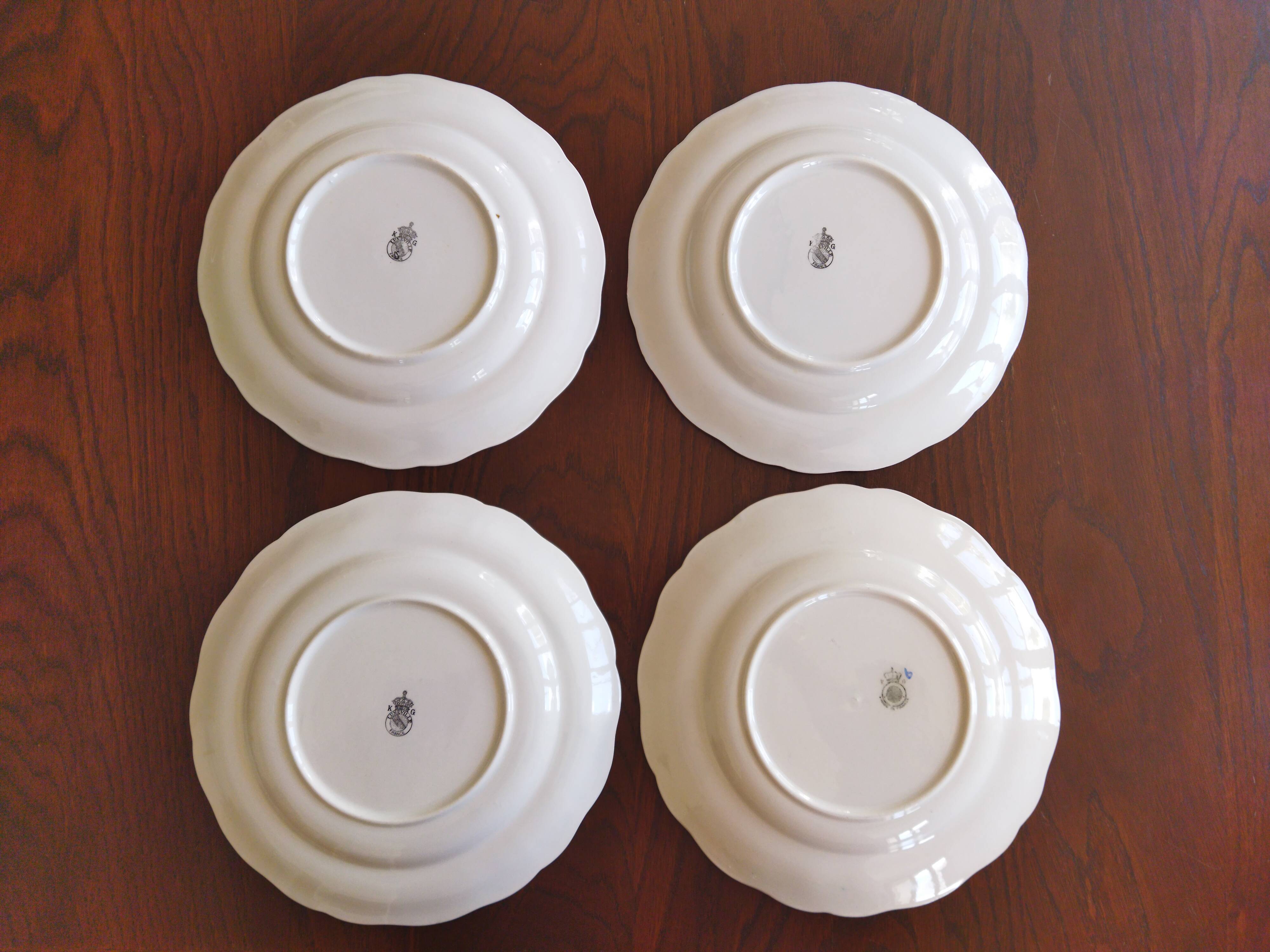 4 assiettes plates "Réverbère fin" KG Lunéville