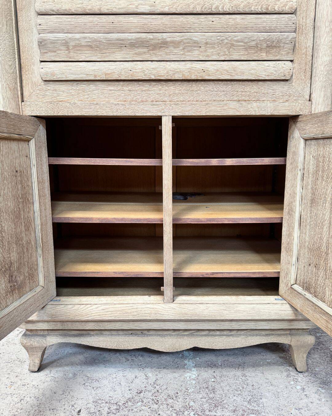 Secretary in sandblasted oak - 1950s