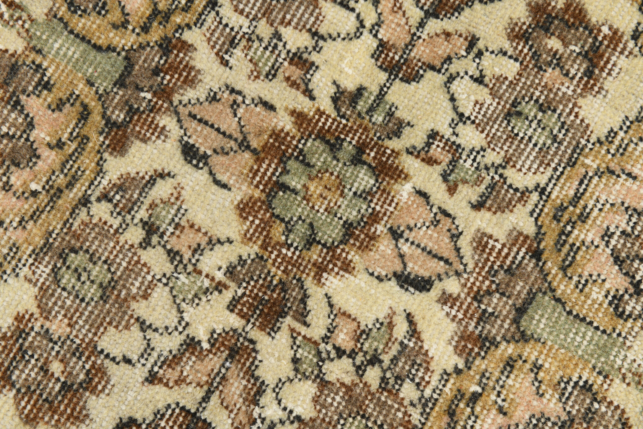 5x9  Faded Classic Turkish Vintage Tapis Rug, 272x172Cm