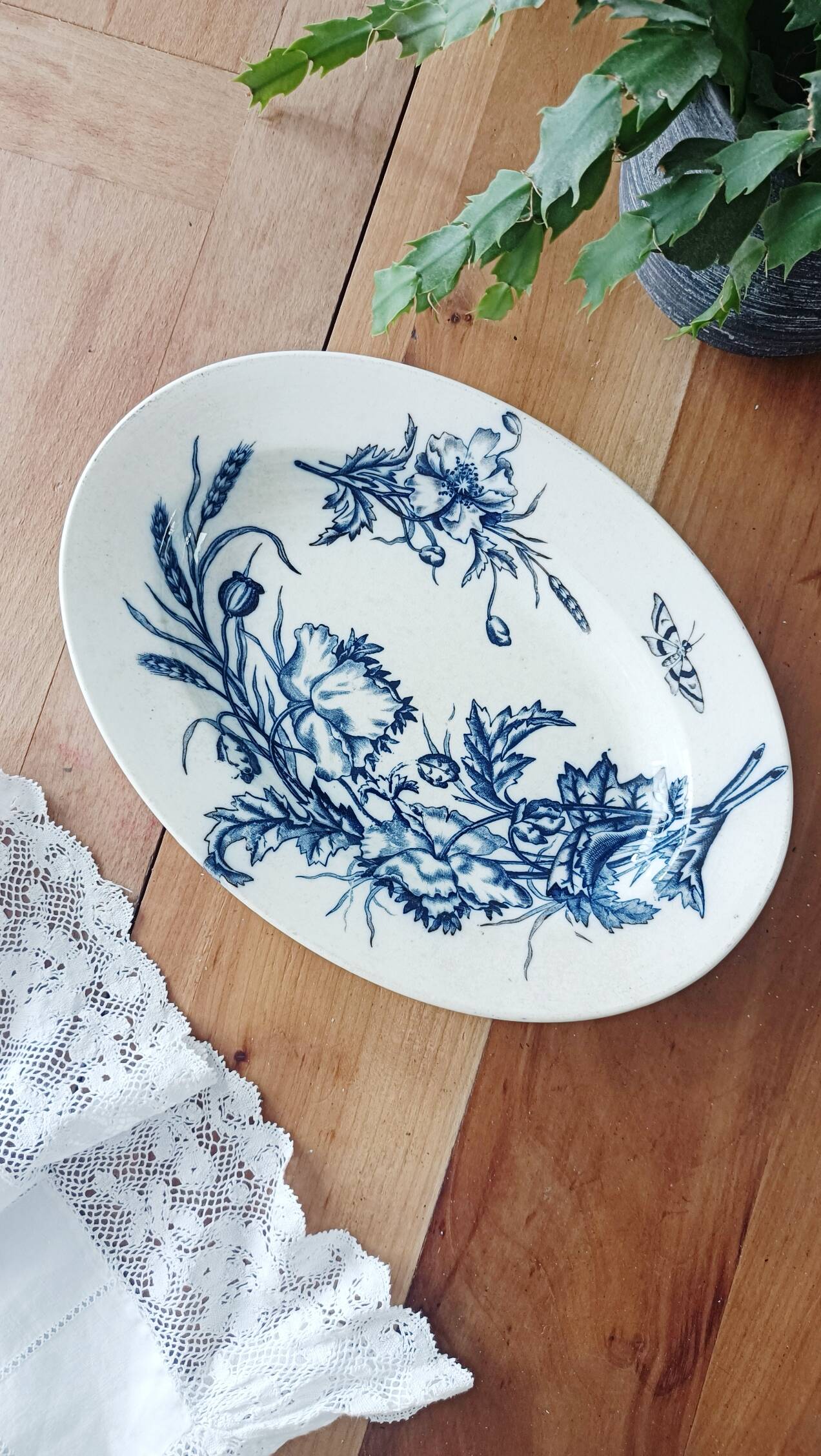Oval iron earth dish BFK, Flora