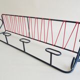 Minimalist wall coat rack in string design in black and red
