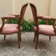 Paire de fauteuils cabriolet de style Louis XV
