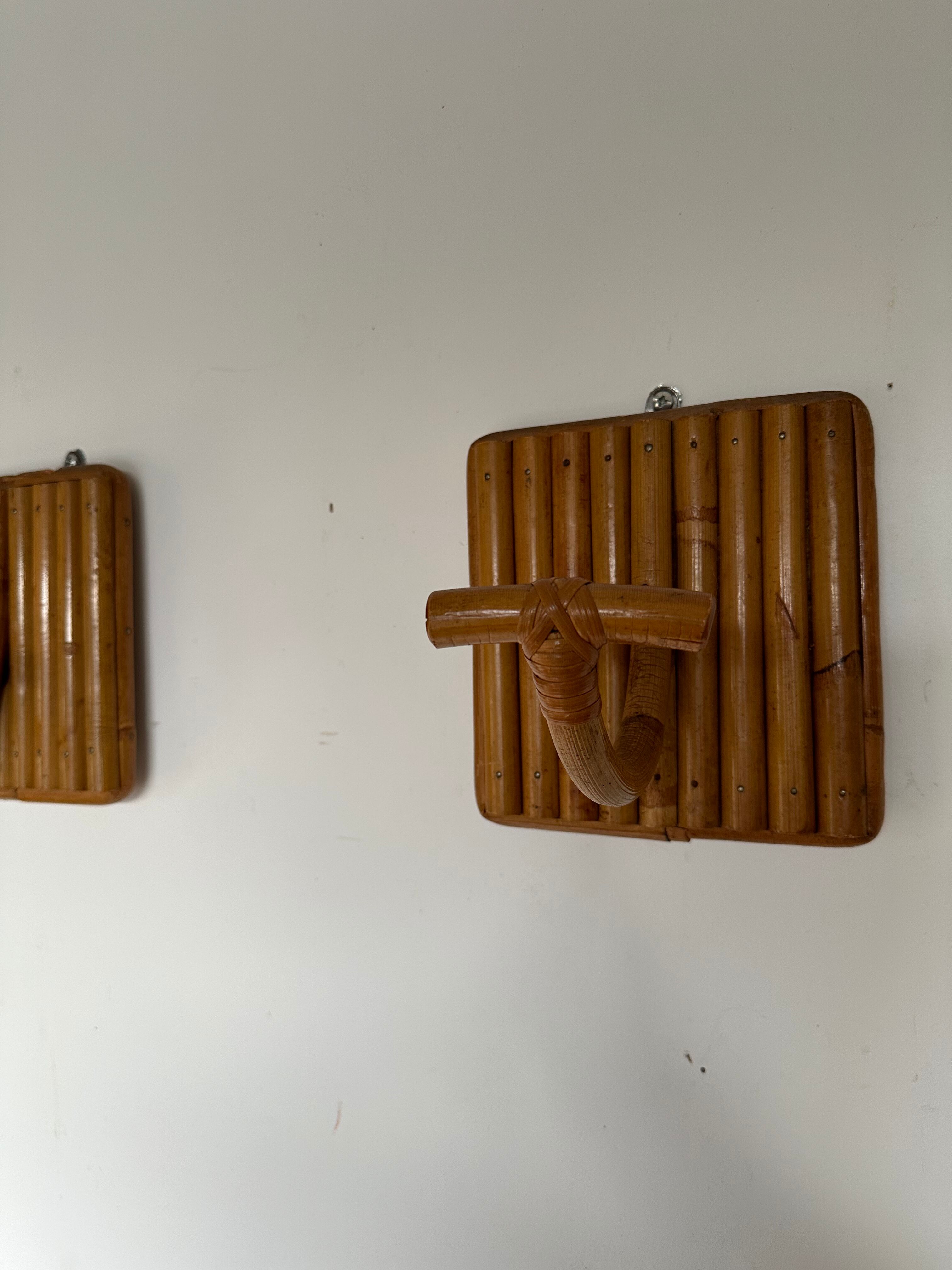 Pair patere vintage bamboo