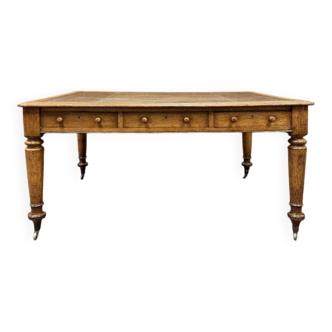 Classic English Writing Desk Partnerdesk