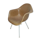 DAX armchair by Charles & Ray Eames
