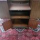 Buffet style anglais en placage acajou avec plateau levable