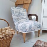 Blue toile de Jouy toad armchair