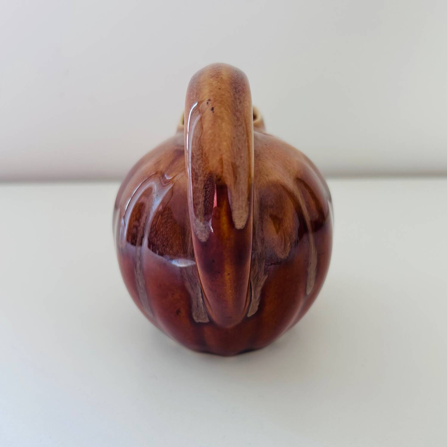 Small gourd jug