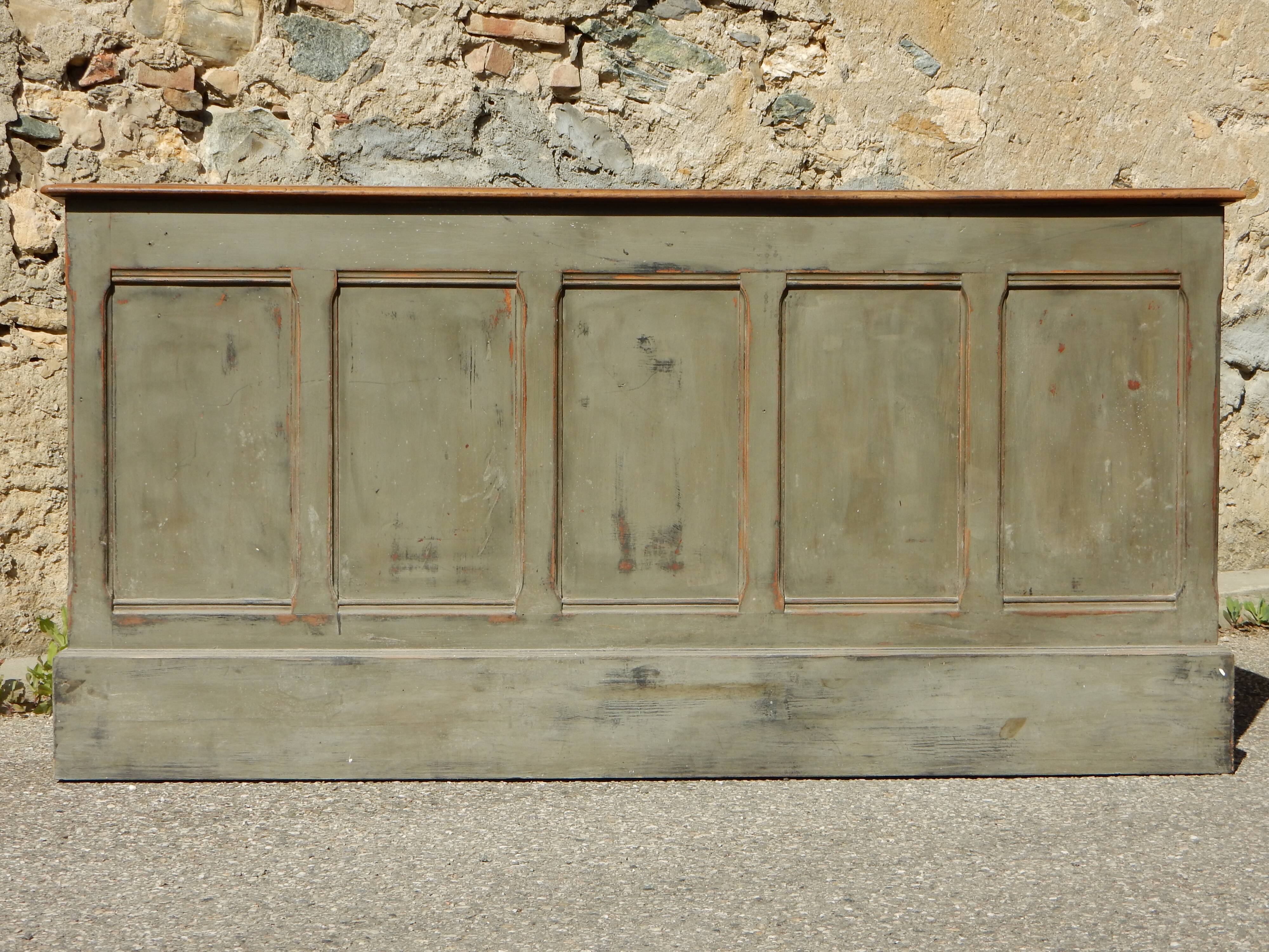 Old weathered counter/trade furniture/kitchen island