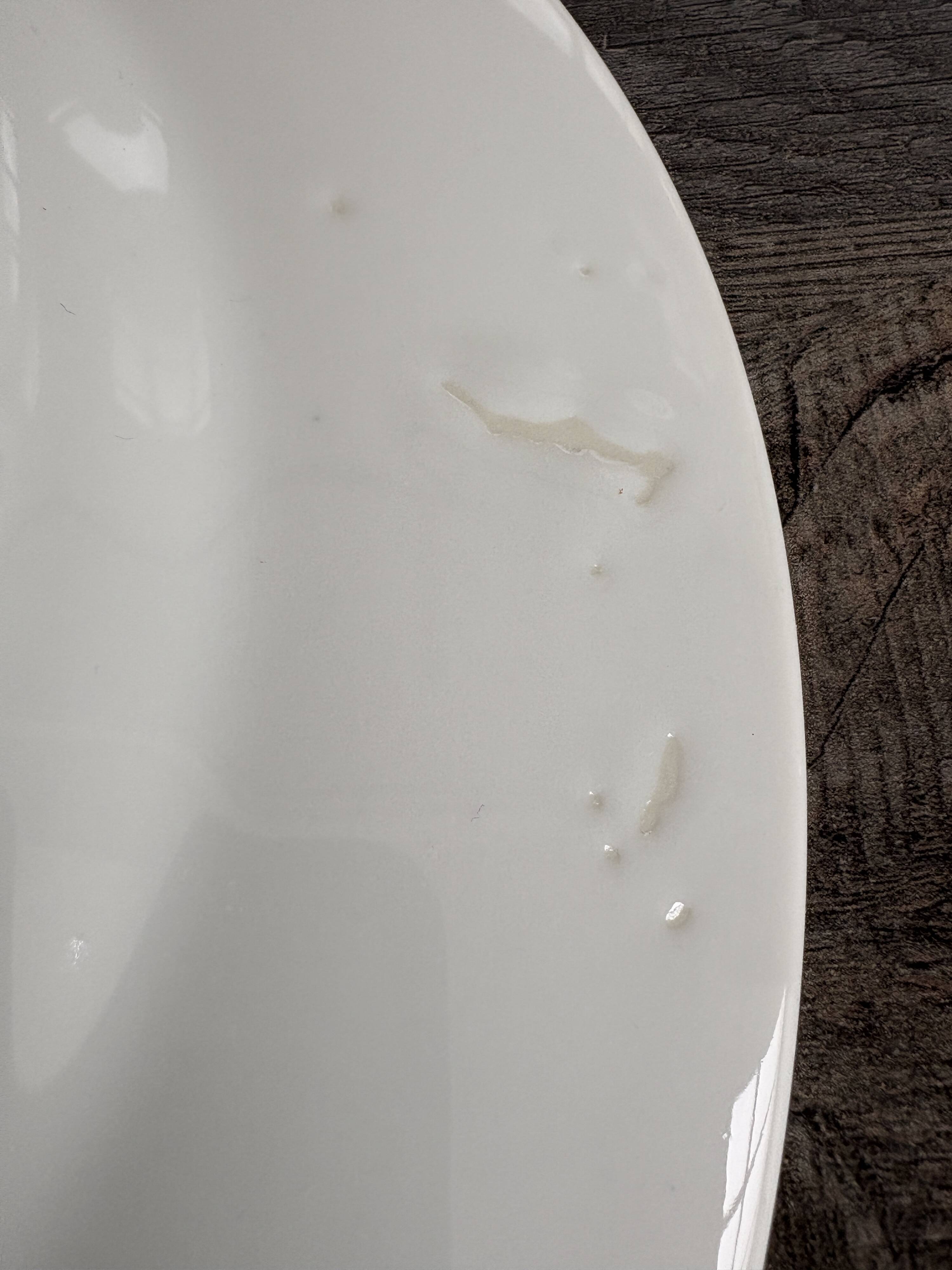 Chinese porcelain plate