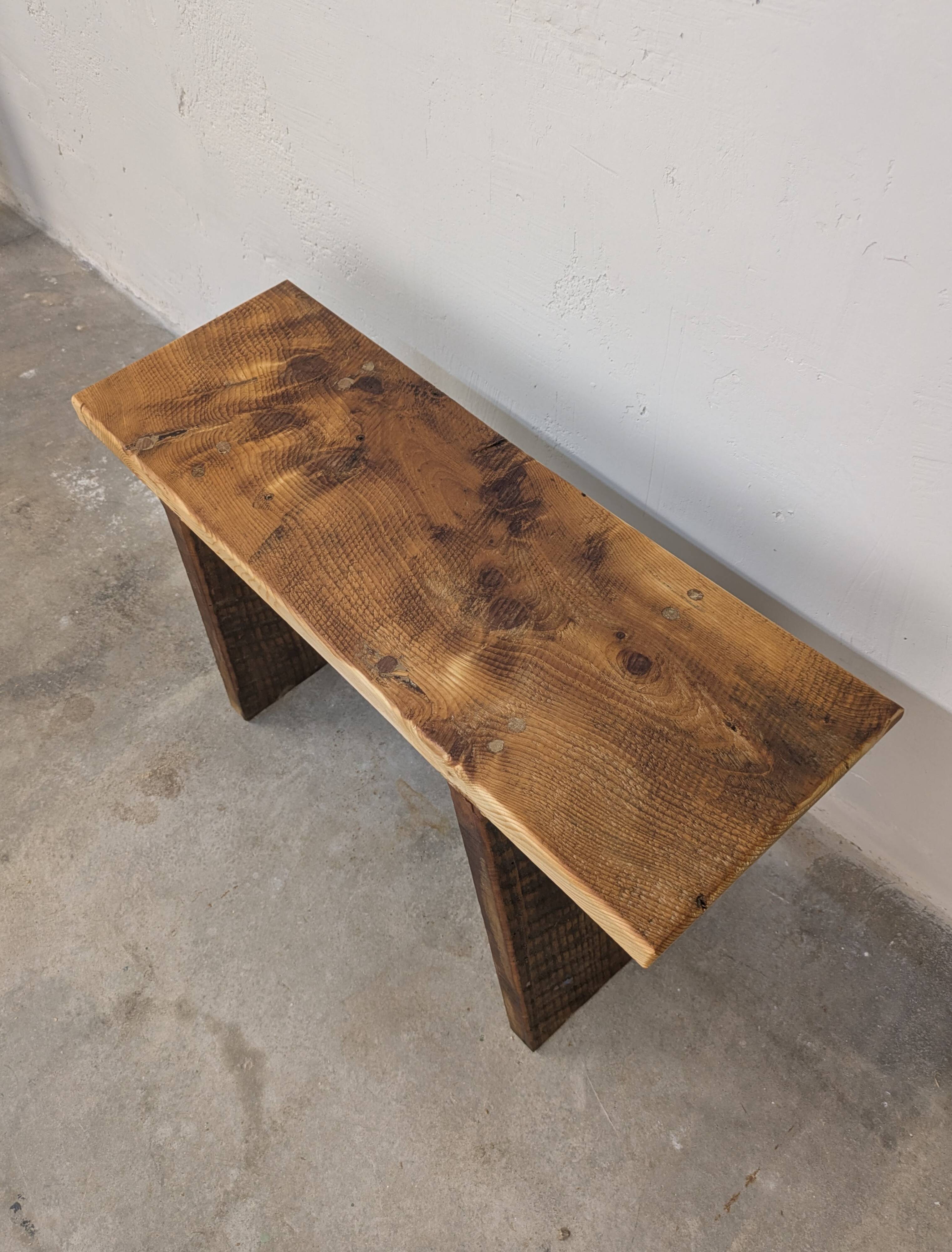 Bench / raw wood stool workshop