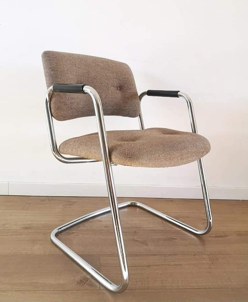 Strafor 70s office chair