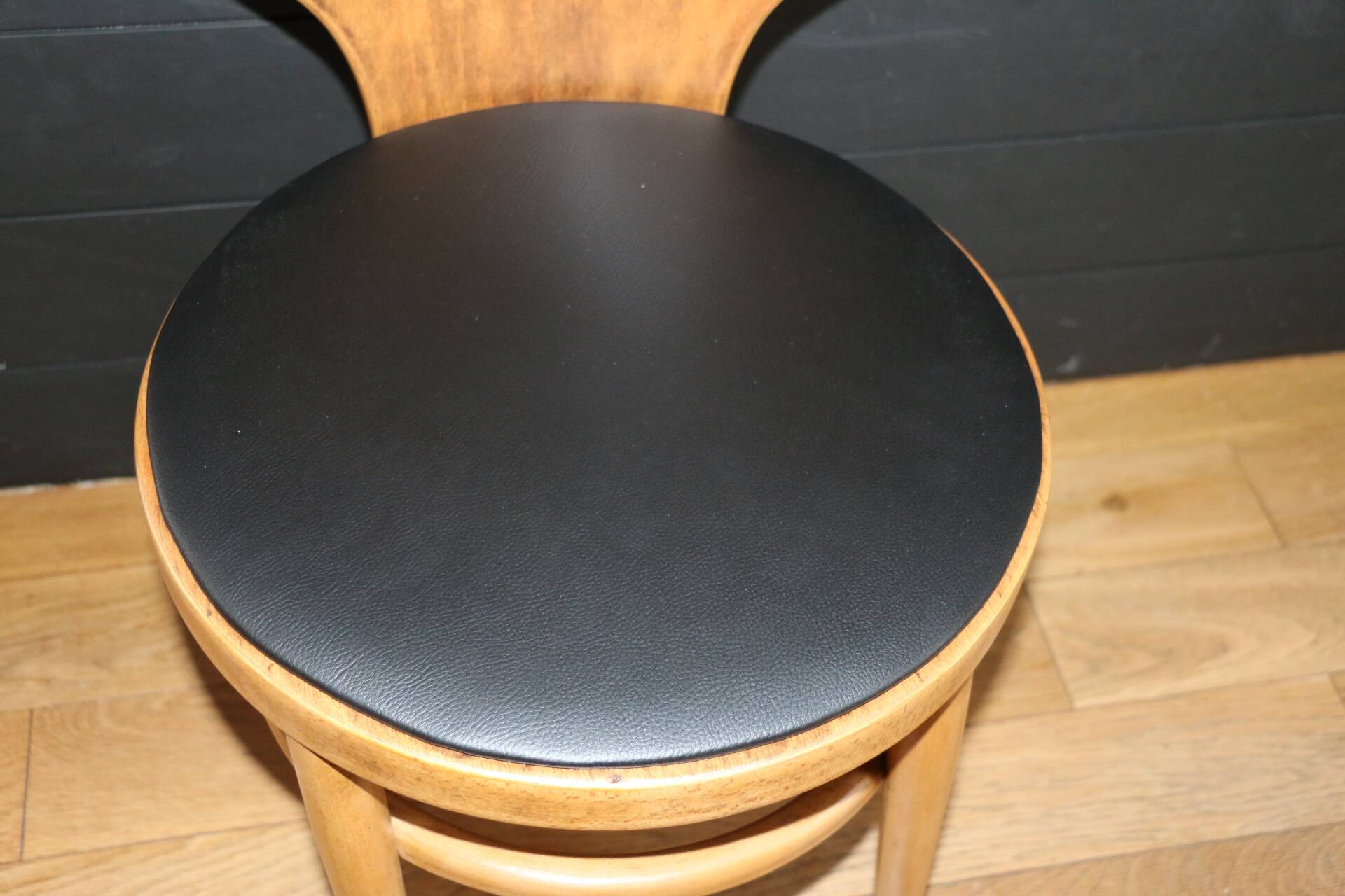 2 baumann chairs, seagull, dark beech, black imitation leather