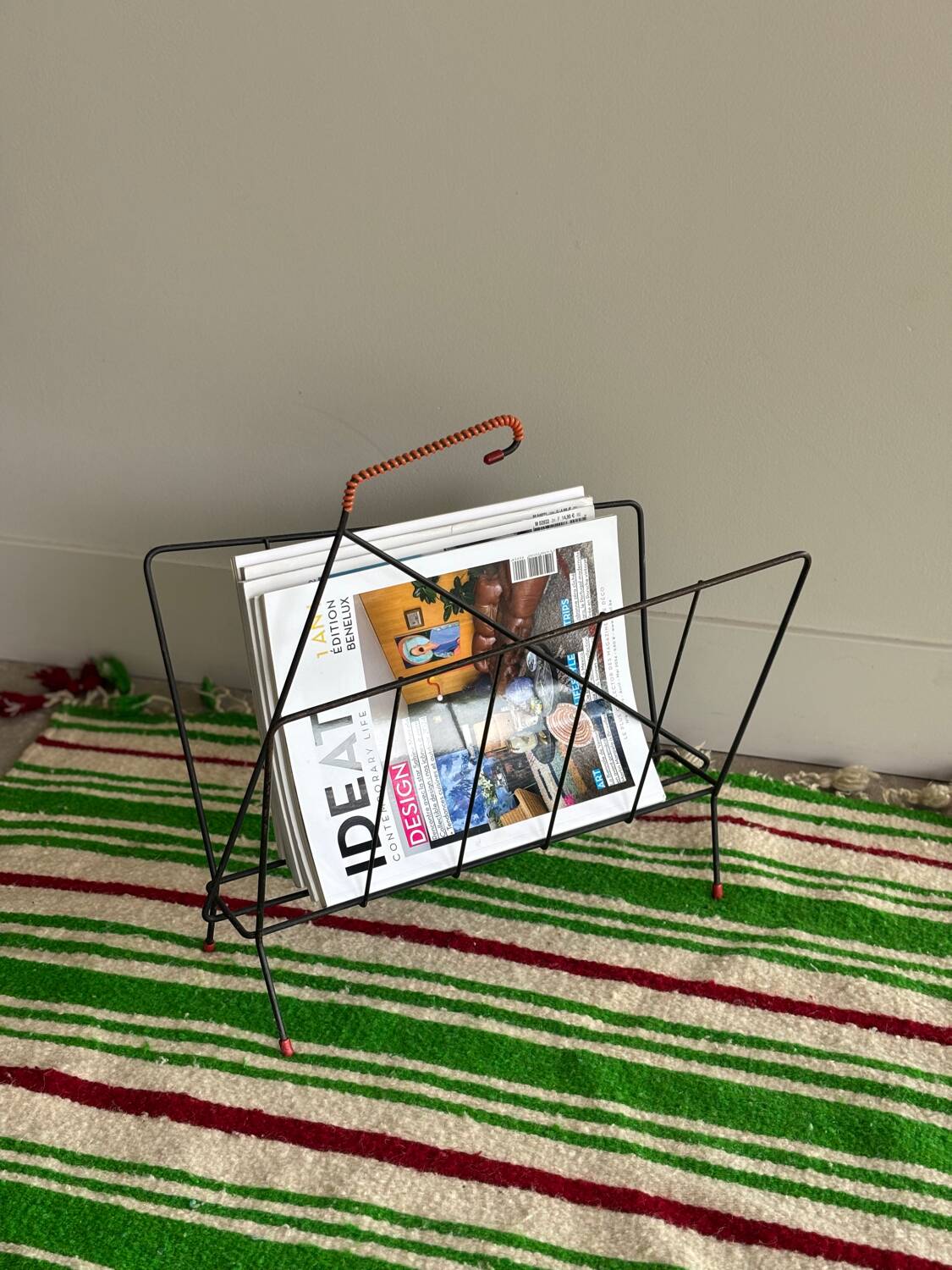 1960s metal magazine rack