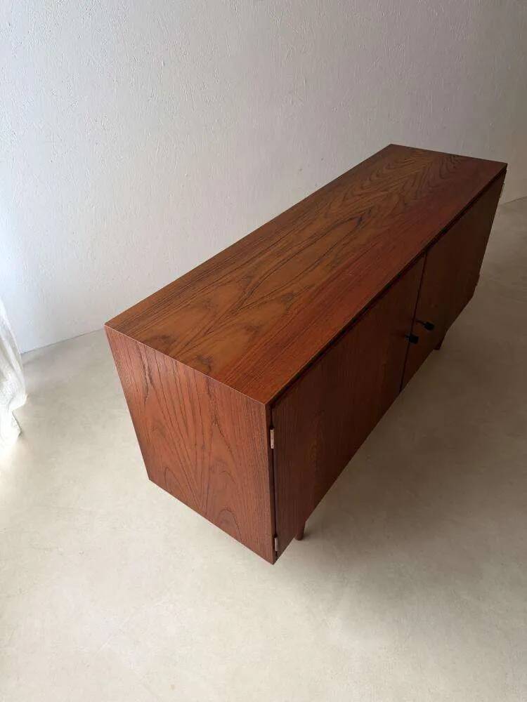 Vintage Hundevad sideboard teak wood 1960s Danish design