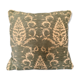 Decorative pillow case in velvet with ottoman turkish 16th century motifs