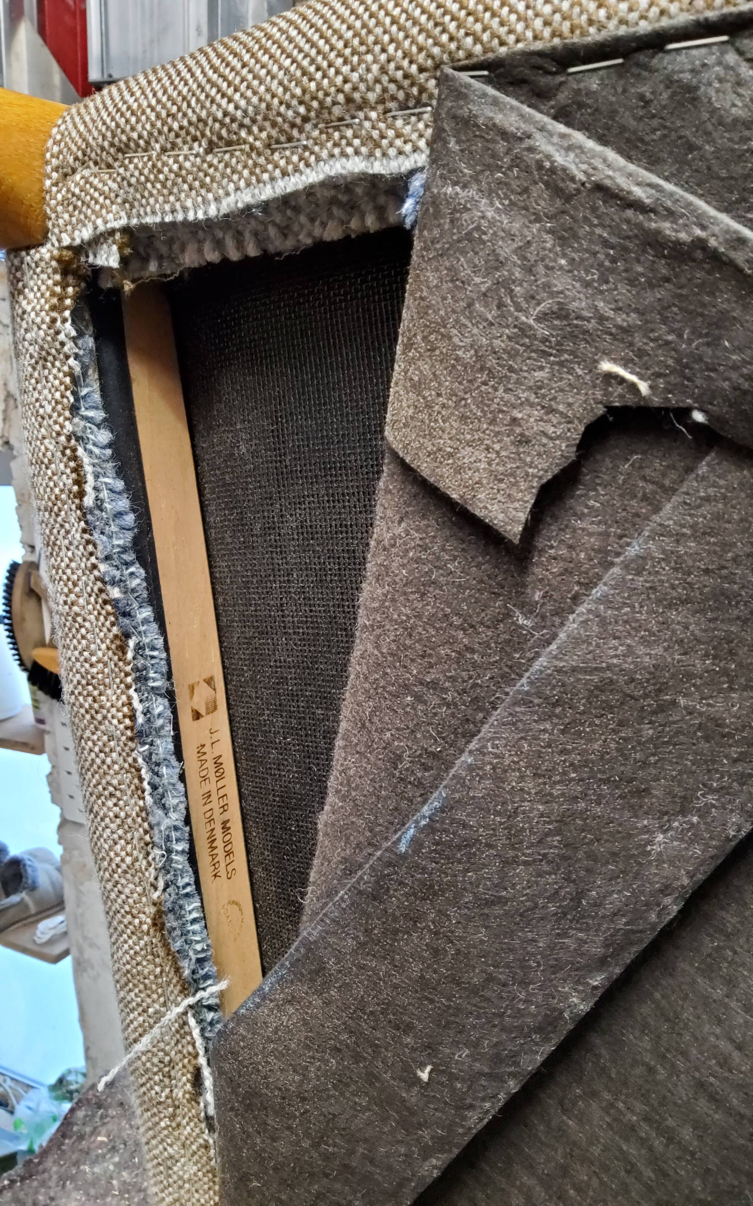 Moller dining room table and chair - 1960