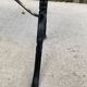 Table de bistrot marbre ovale et acier noir 4 couverts 120cm
