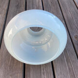 Suspension in bluish opaline