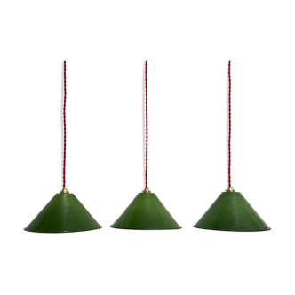 Lot 3 old industrial conical suspensions emaillees 25 cm