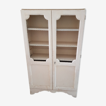 Armoire ancienne