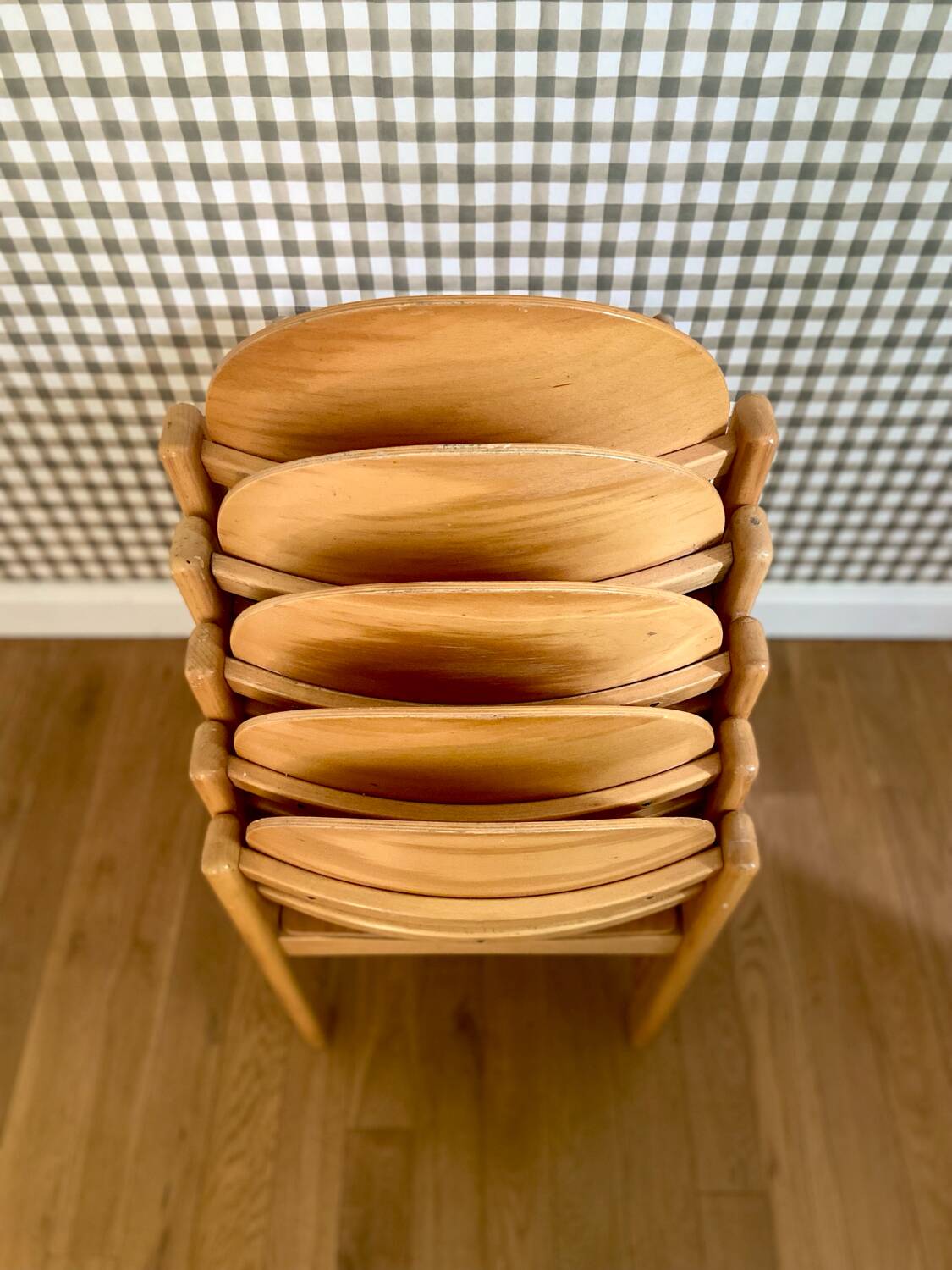 Set of 5 MMO chairs in thermoformed wood - circa 1980.