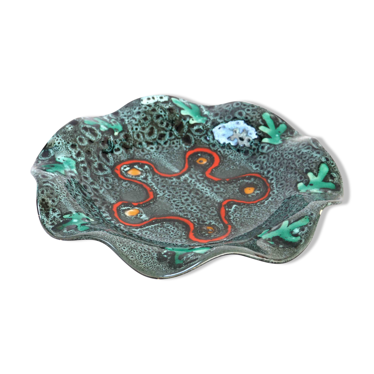 Multicolored earthenware dish