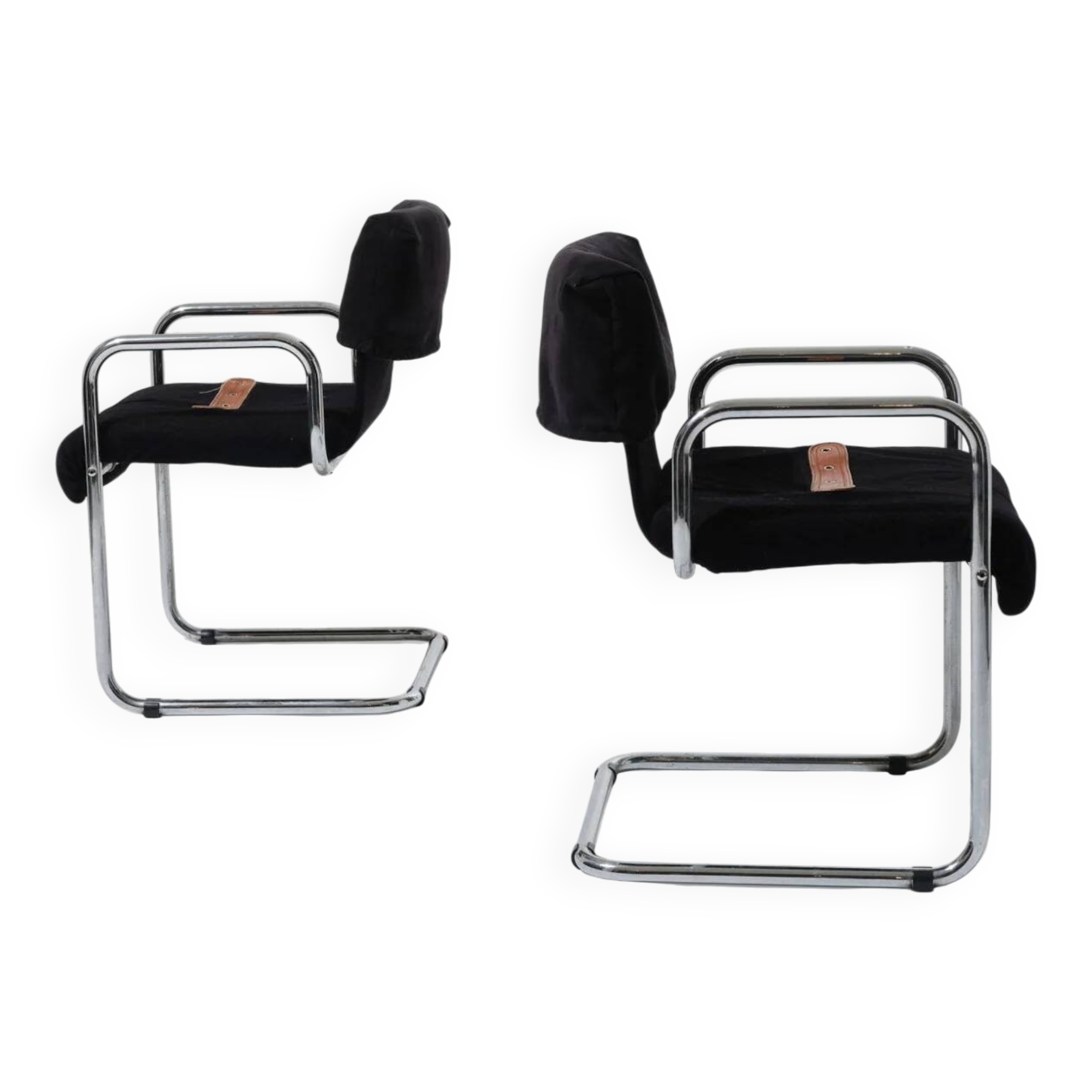 Pair of velvet and metal chairs, Guido Faleschini, 1970s