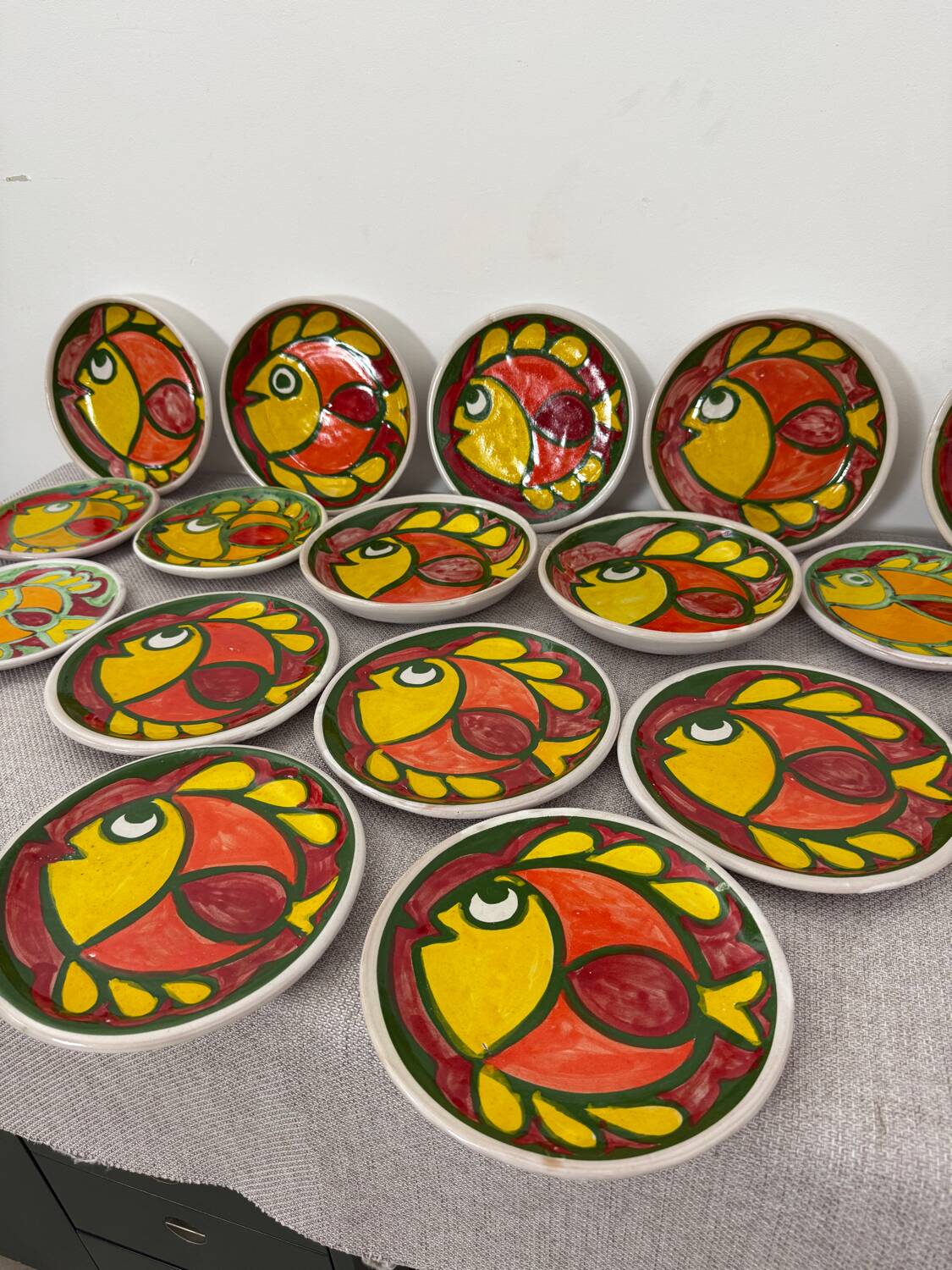 Italian ceramic plate set signed Desimone Italy fish decor 60s vintage