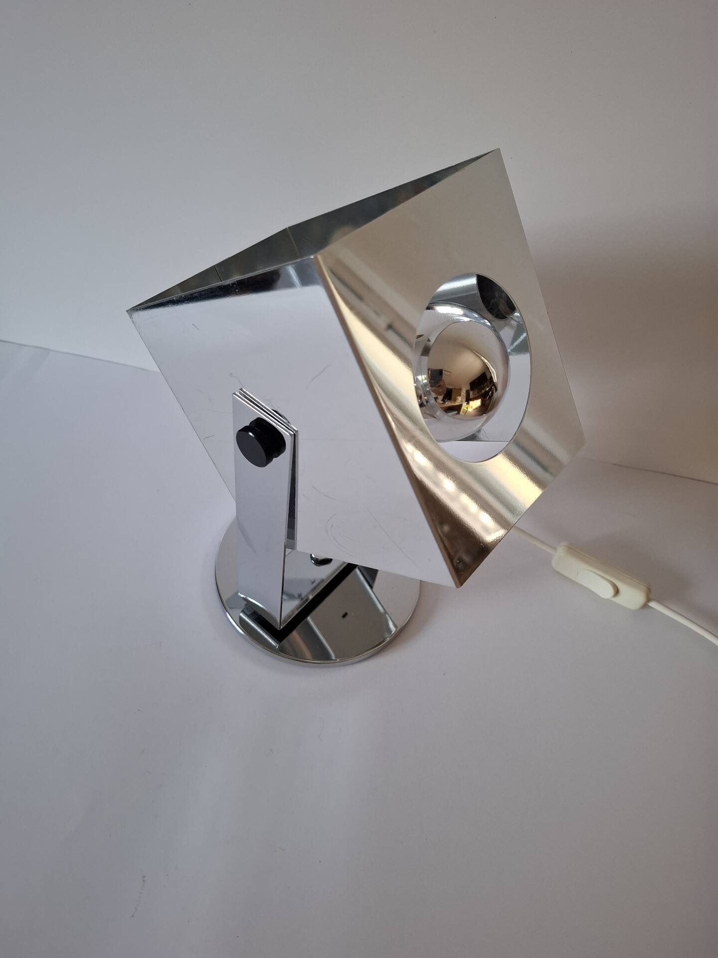Lampe métal chromé 70's