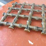 Sous plat en bronze façon bambous vers 1960