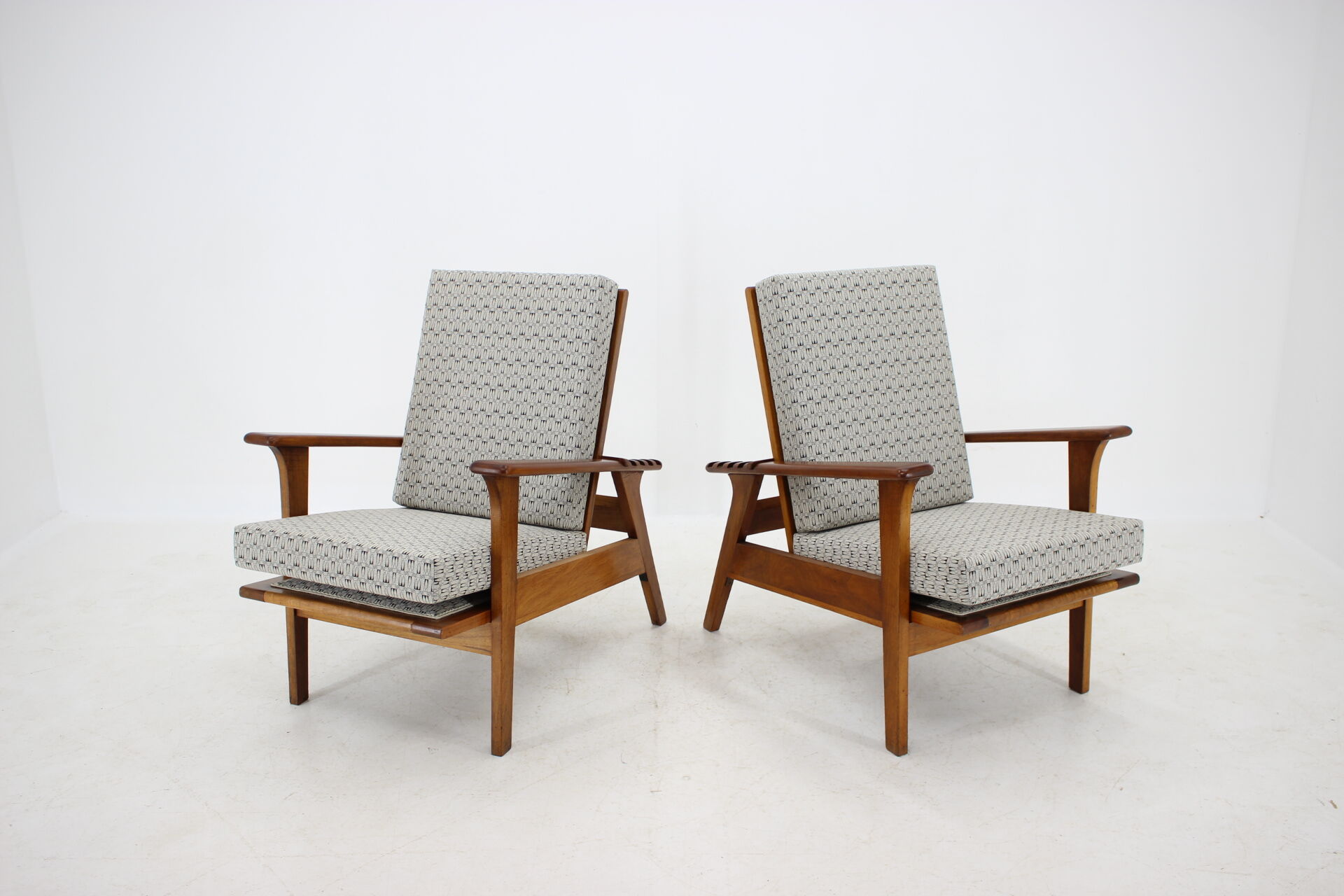 1930s Pair of Antonin Heythum Very Rare Armchairs + Stools, Czechoslovakia