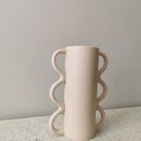Second hand vase