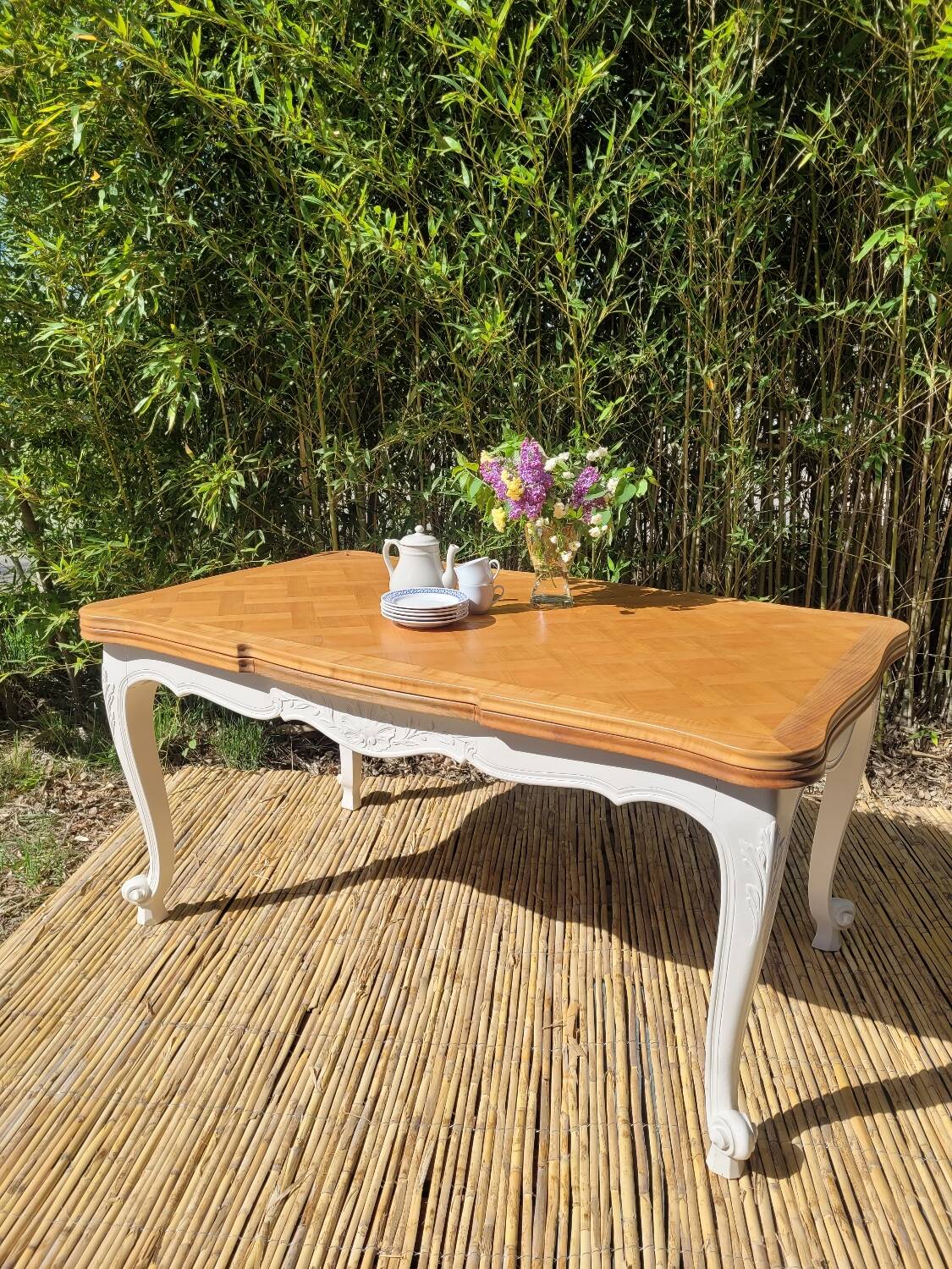 Table à manger style Louis XV