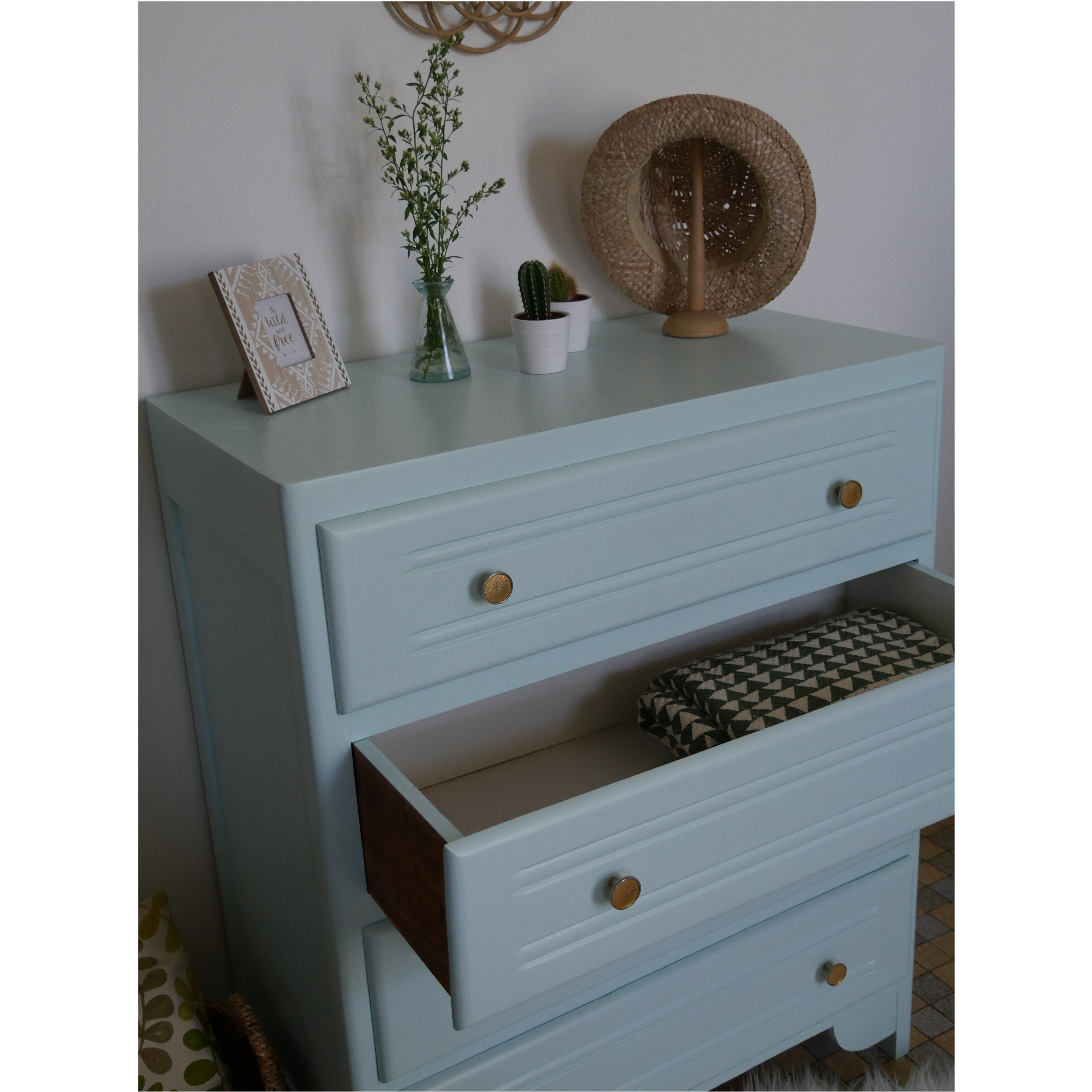 Commode vintage