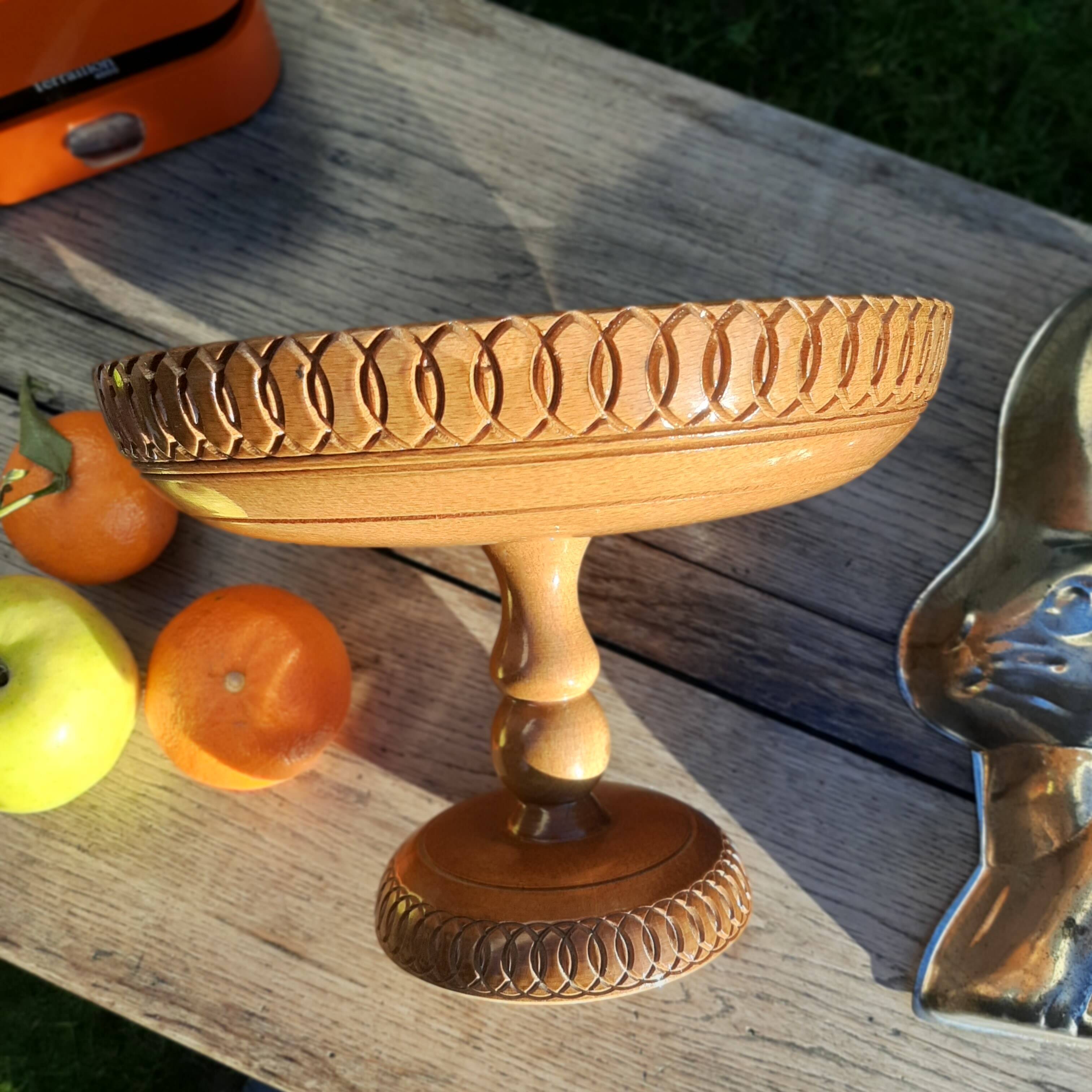 Cup fruit wood turned