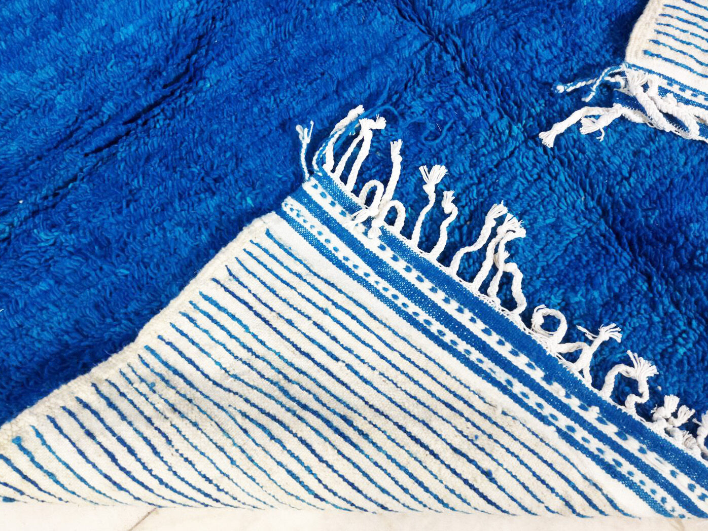 Moroccan carpet 317x194cm