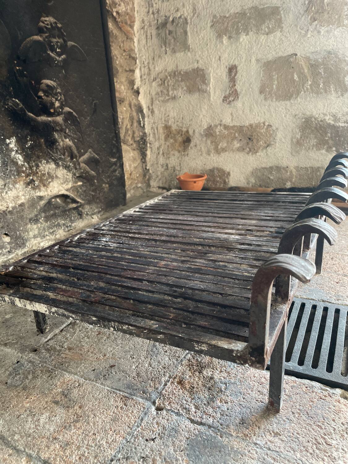 Grill de cheminée