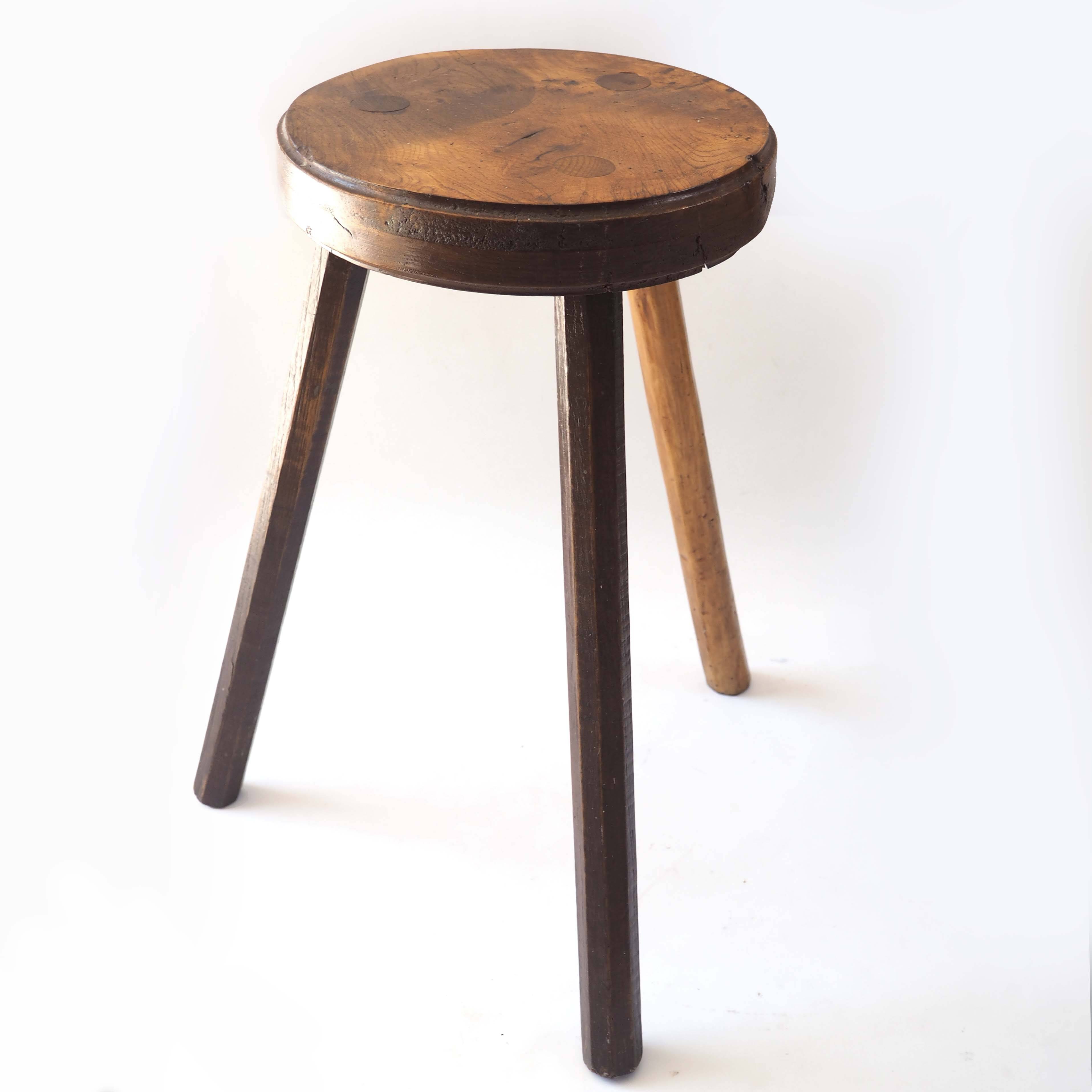 Raw tripod stool