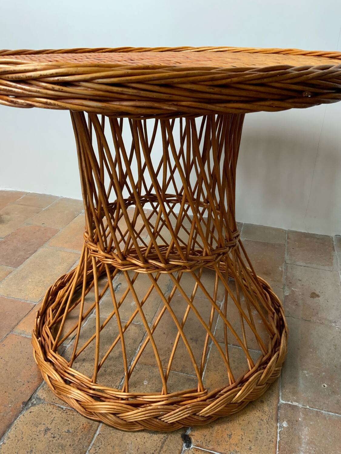 Wicker table