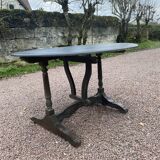 Oak winegrower's table