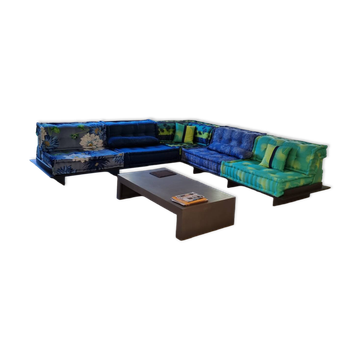 Mah Jong sofa by Roche Bobois designed by Kenzo.