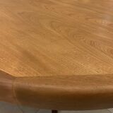 Table scandinave ronde vintage à pied central étoile extensible Baumann
