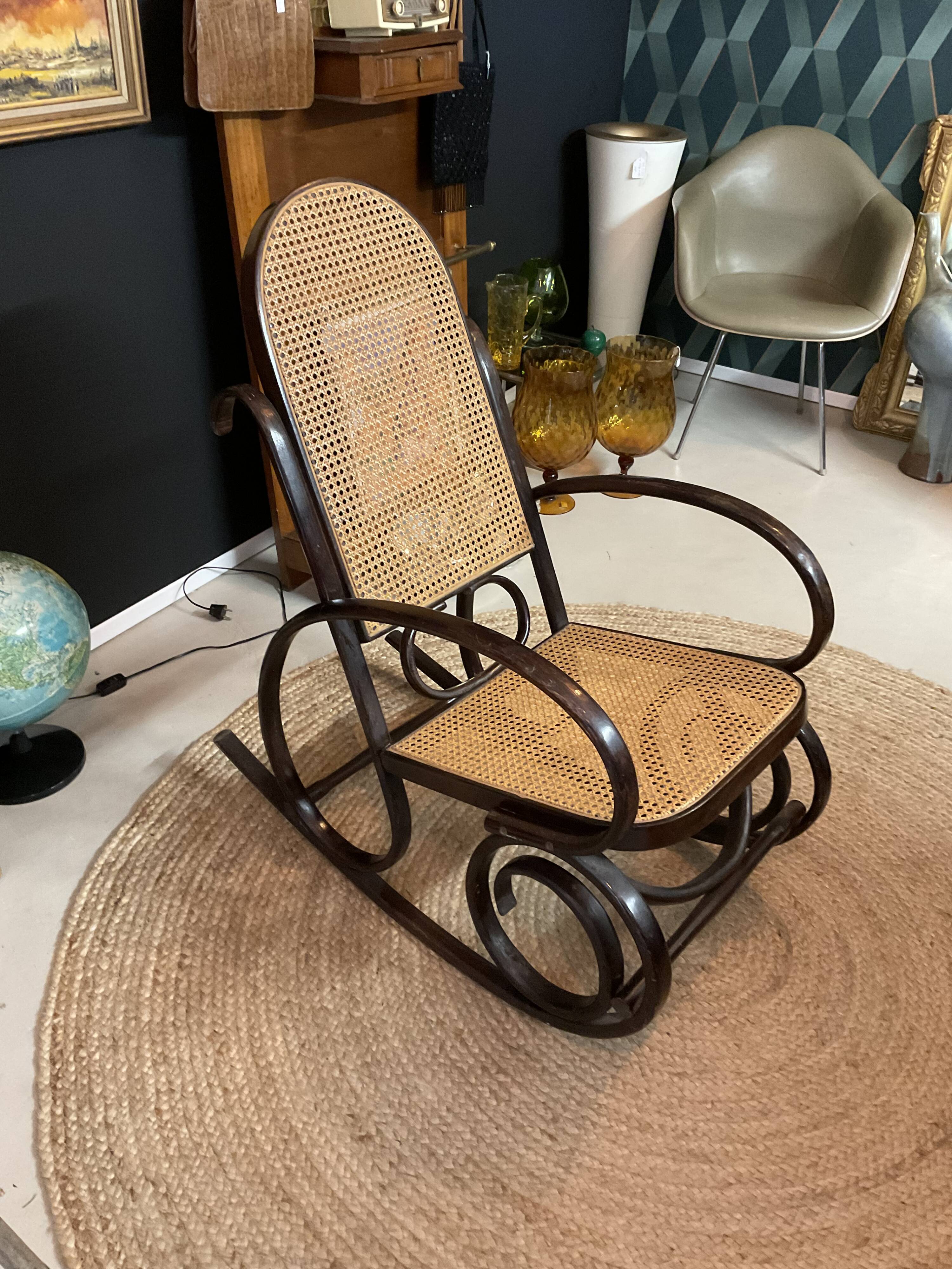 Rocking chair