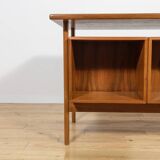 Mid-century freestanding teak desk by Kai Kristiansen for Feldballes Møbelfabrik, 1960s