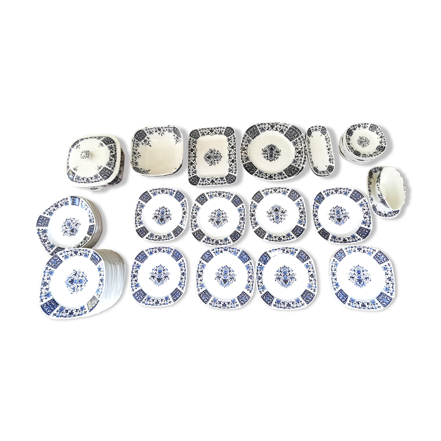 56-piece Gien earthenware table service